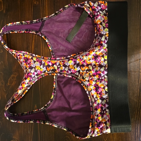 Victoria Secret Sport Geometric Sports Bra - Picture 2 of 3
